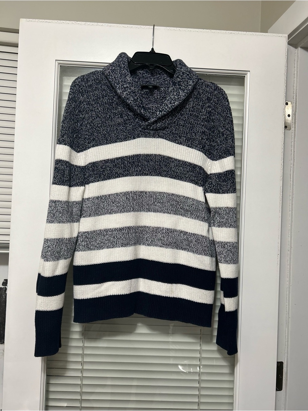 Express Striped Shawl-Collar Turtleneck Sweater - Navy, White, Heather Gray